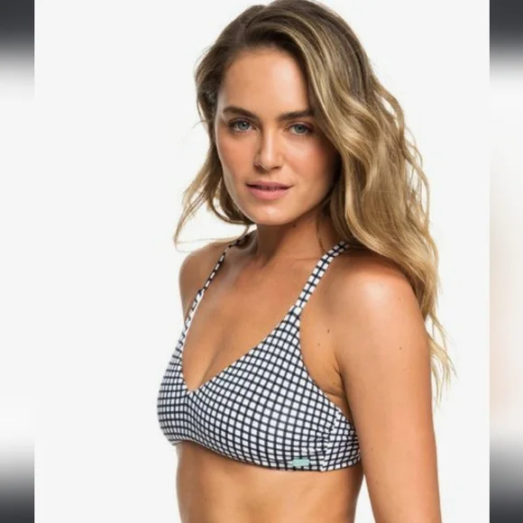 Roxy Beach Classics Reversible Fixed Triangle Bikini || High Leg Bottom - Picture 3 of 11